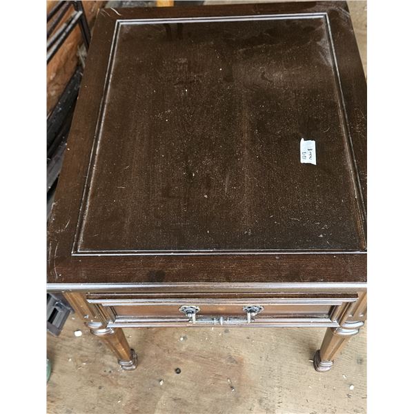 bed side table