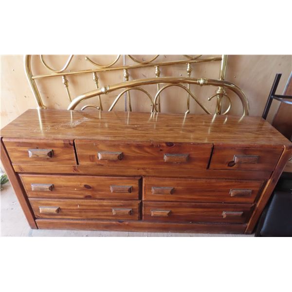 big dresser 7 drawers 30"x66"x18 1/4" w/ mirror 43 3/4"x54 1/4"