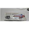 Image 3 : 1/25 scale 1953 Corvette model kit - sealed