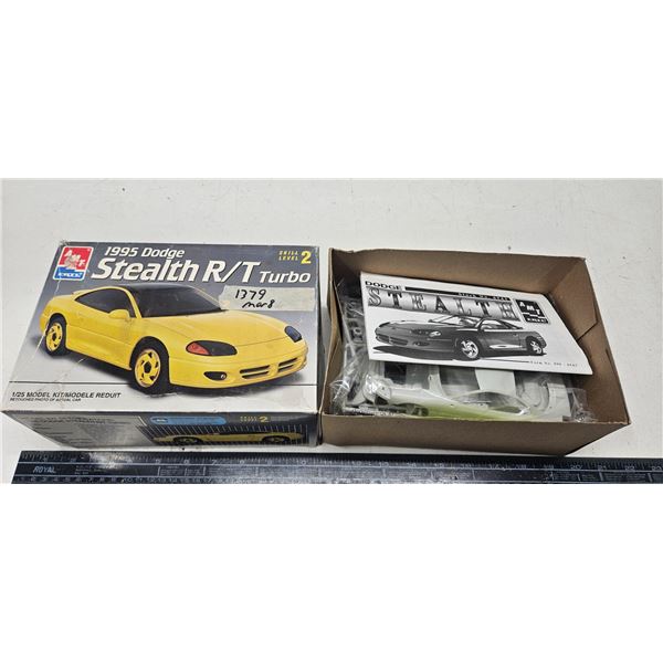 1/25 scale 1995 Dodge Stealth RT model kit