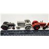 Image 3 : 6 small diecast tractors