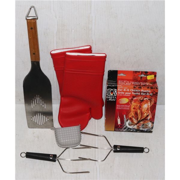 STAINLESS STEEL BAR-B-Q CHICKEN ROASTER SET
