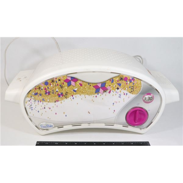 EASY BAKE OVEN