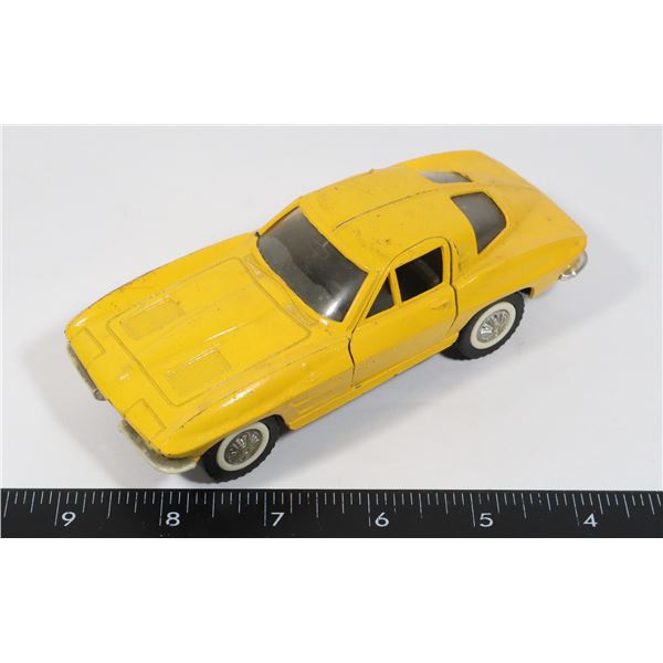 MAJORETTE CORVETTE STING RAY 63 DIE CAST CAR