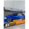 Image 2 : Jada Toys 1/24 Scale Chrysler Town & Country Die Cast Collectible In Original Box