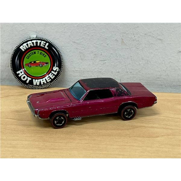 Hot Wheels Redlines Custom T-Bird & Metal Button 1967 Mattel Inc. (see all photos)