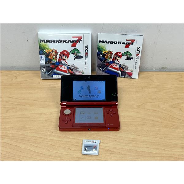 Nintendo 3DS with Mario Kart 7 - see all photos, not tested - no charger