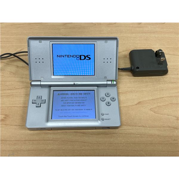Nintendo DS Lite Handheld with Charger - see all photos, not tested