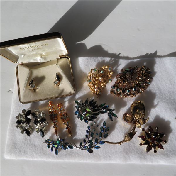 Vintage Jewelry lot - see description and photos