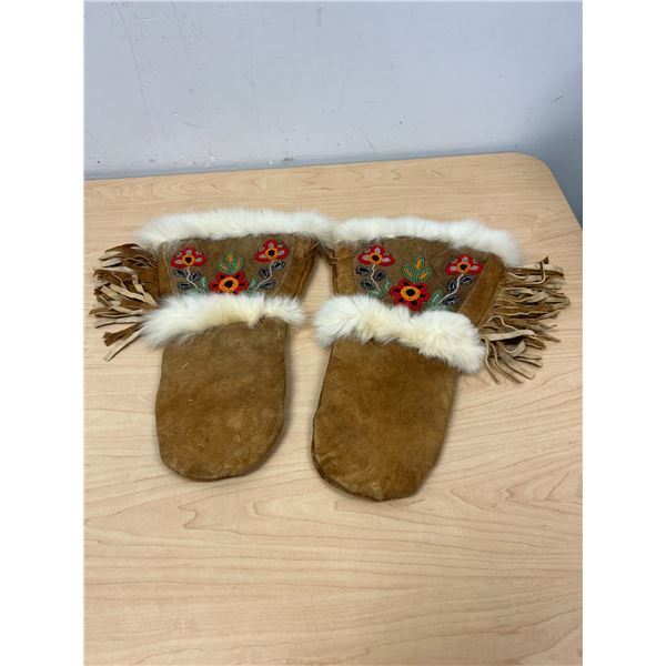 Beaded Leather Gauntlet Mitts with Fur - Approx: 14"L & 4.5" across palm