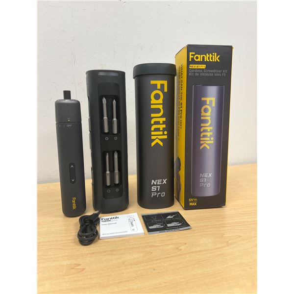 Fanttik Rechargeable Screwdriver set - Nex S1 Pro - see all photos