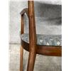 Image 6 : 4 AMAZING Mid Century Dining Chairs - 2 Arm Chairs & 2 Side Chairs