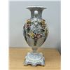 Image 8 : Large Porcelain / Ceramic Vase - Well done, but unknow Maker - Approx: 23"T 12"W