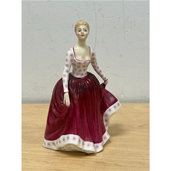 SIGNED Royal Doulton (England) Bone China - Fiona HN 2694 (7.75" tall)