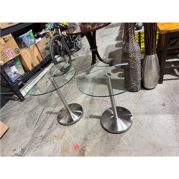 Pair of side tables