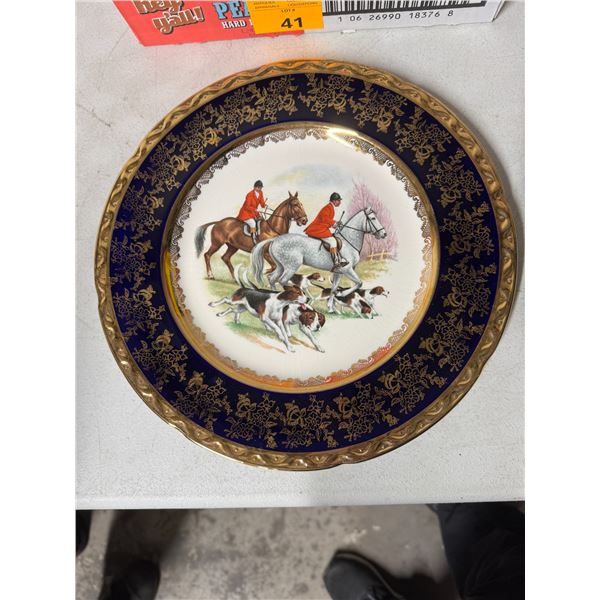 Royal falcon wear Weatherby Hainley, England collector plate