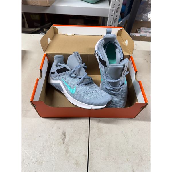 New Nike training shoes size 8.5