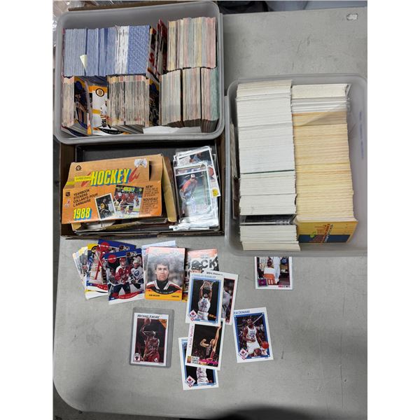 Assorted sports cards