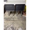 Image 1 : TV tables