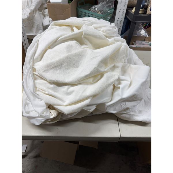 3 queen mattress protectors