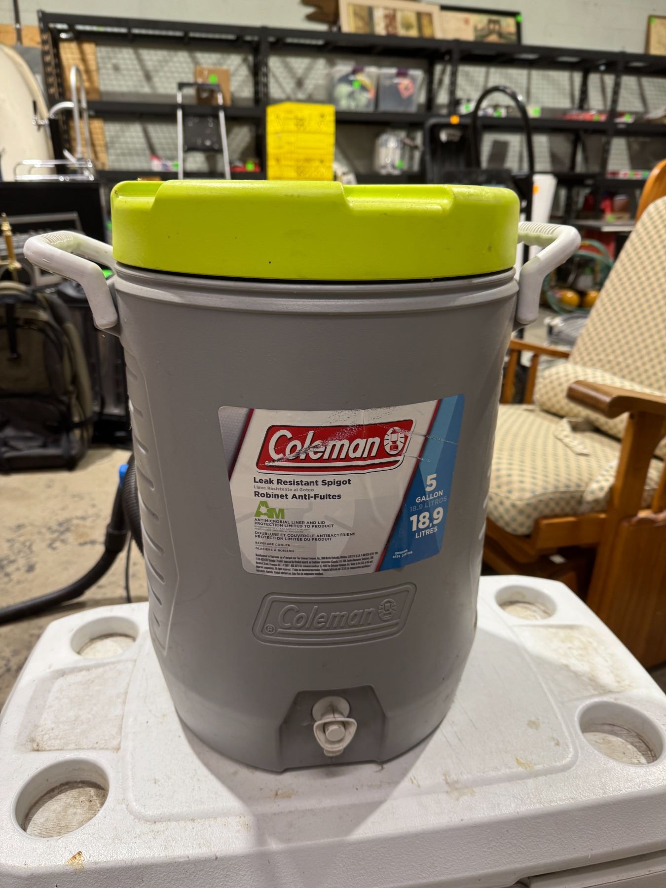 Coleman 5 gallon beverage cooler
