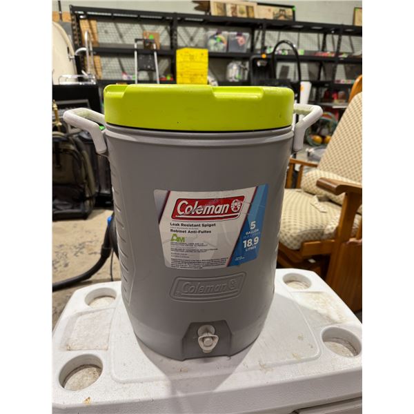 Coleman 5 gallon beverage cooler