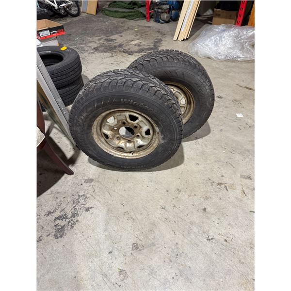 Winter studded tires on rims P205/75R 14 95S