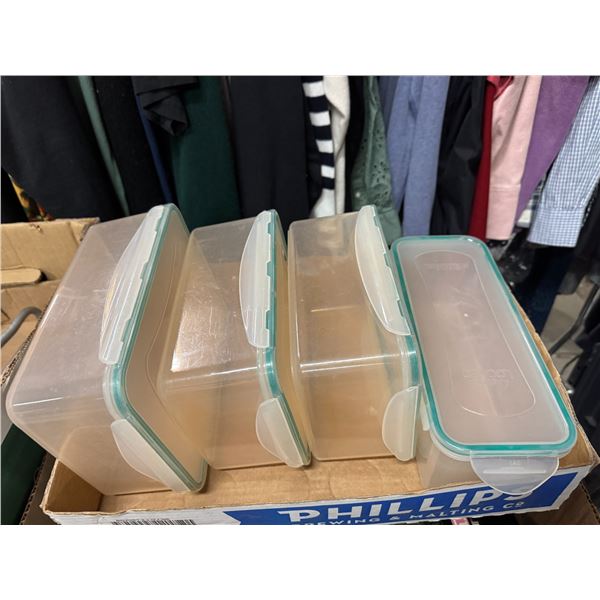 Storage containers