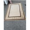 Image 1 : Area carpet 89 x 63