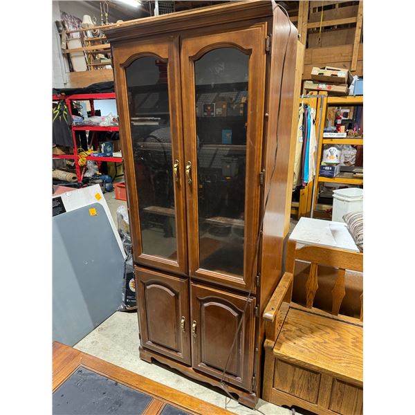 Display cabinet