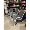 Image 1 : 3 patio chairs
