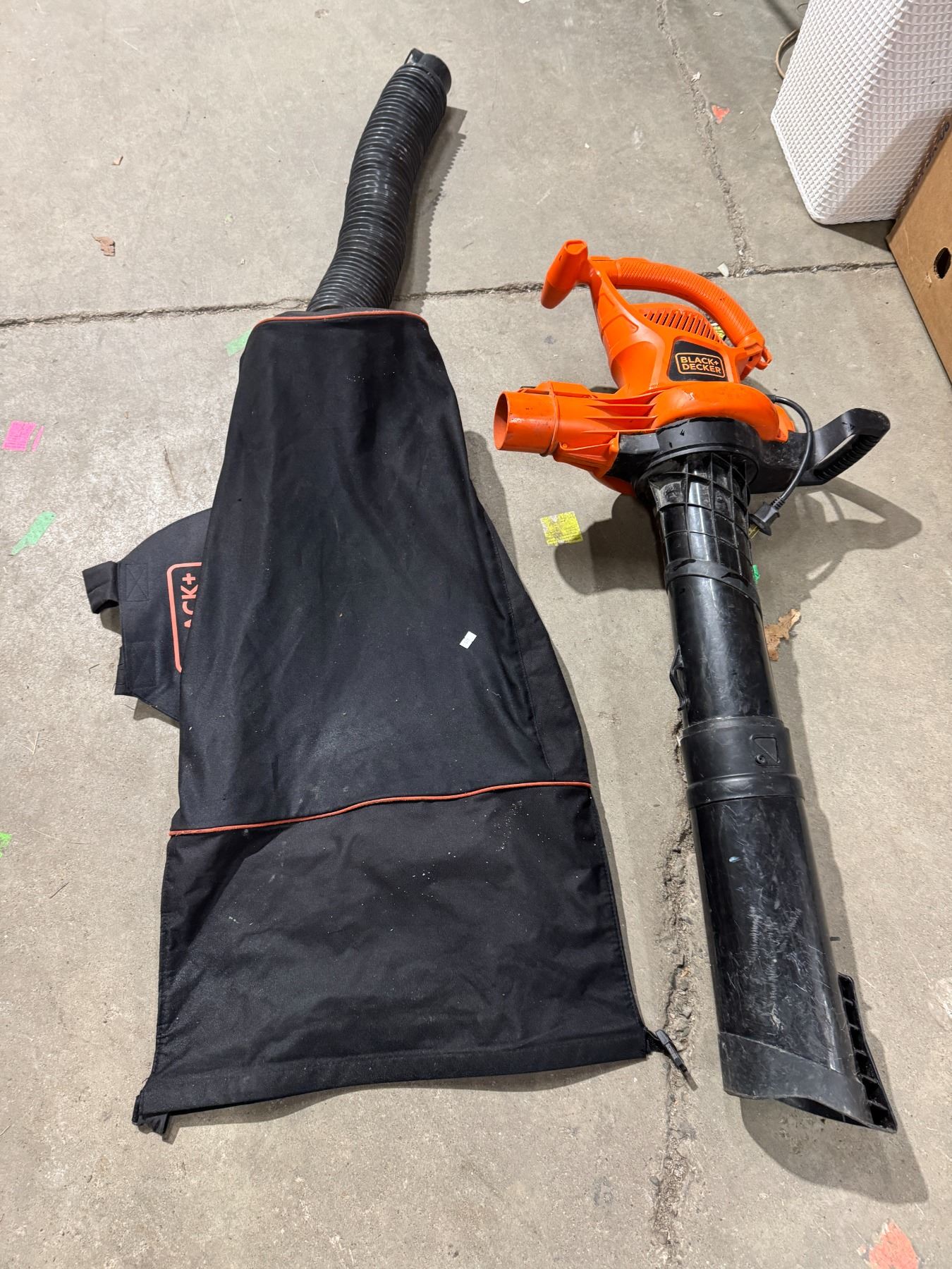 Black & Decker blower