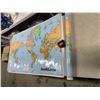 Image 1 : 2 world maps