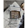 Image 1 : Bathroom accessories