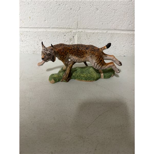 Porcelain great cats of the world Spanish lynx