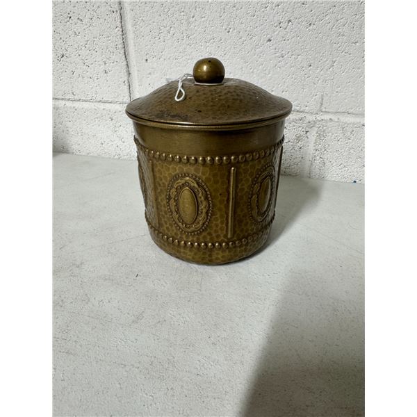 Roycroft style tobacco humidor