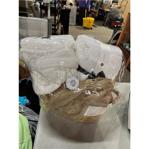 Gift, basket, towels, robe, etc.