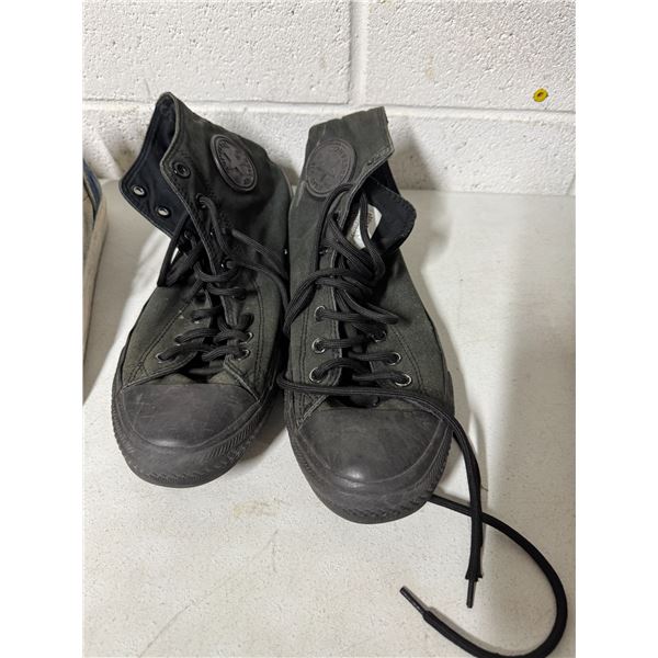 Converse men's 11 women's size 13