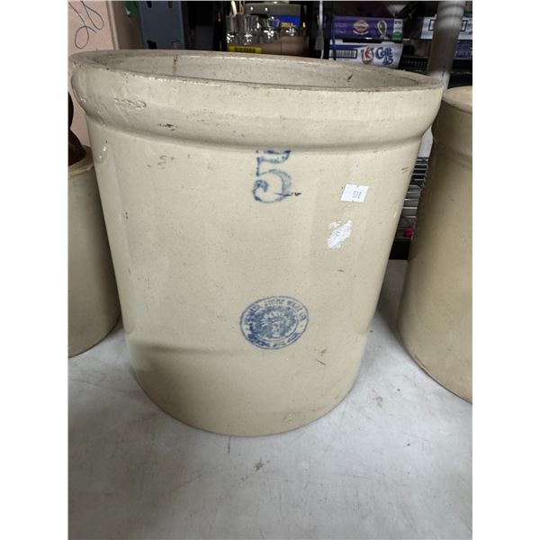 Medelata 5 crock