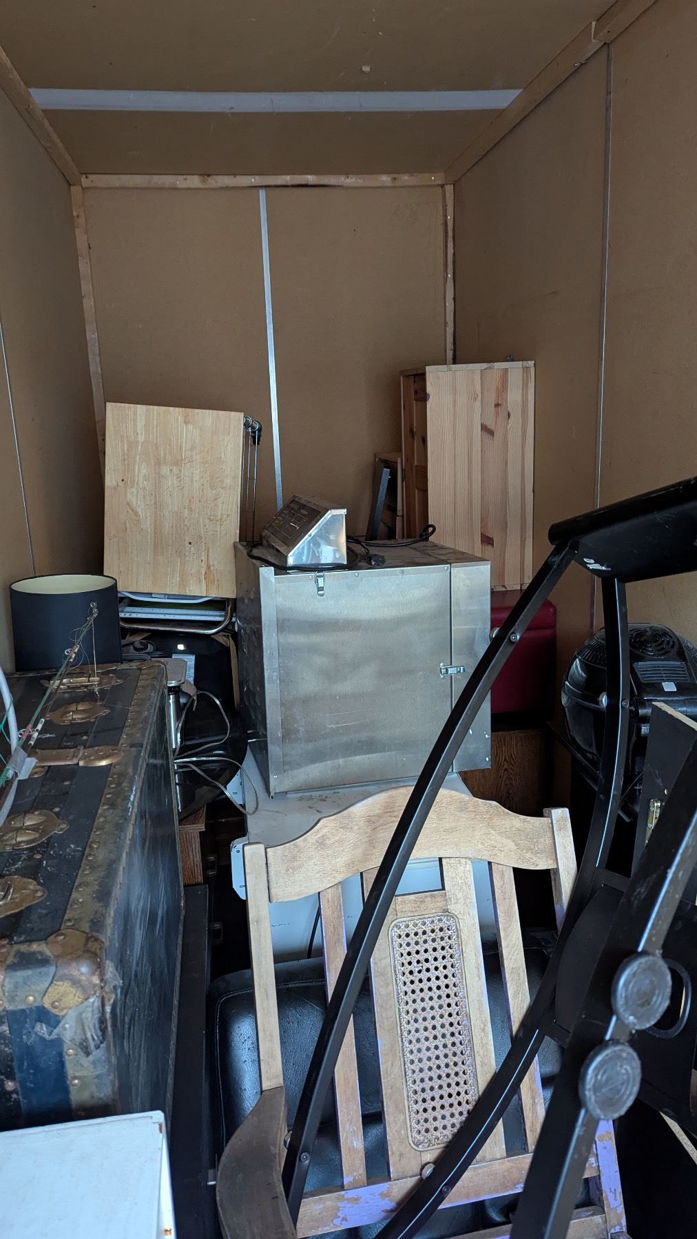 Contents of unit 459 is a 5 x 15 locker