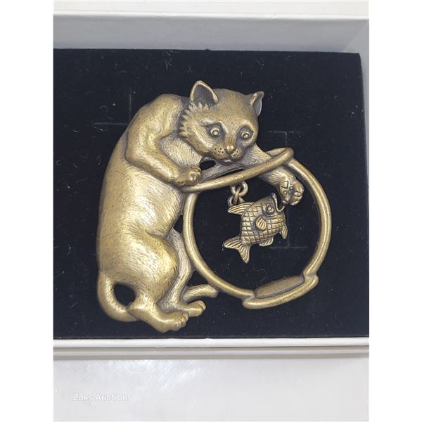 Vintage Signed JJ Cat with Fish Jonette Brooch