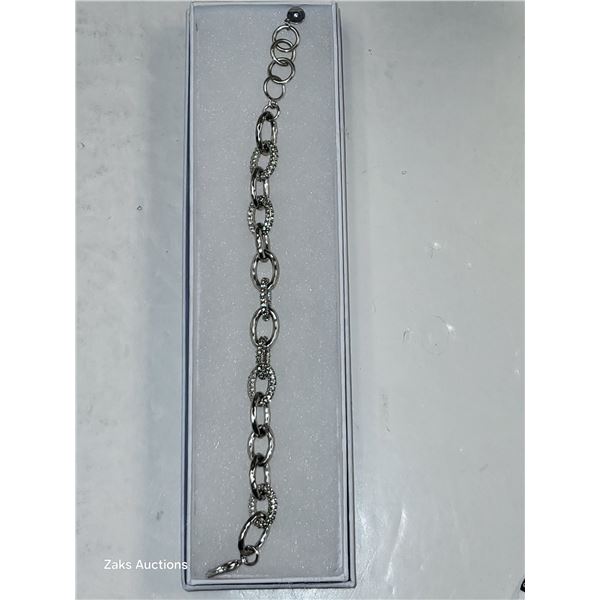 Vintage Signed Stella & Dot Silvertone Chain Link w/ Pave Crystal Rhinestone Bracelet