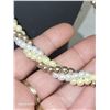 Image 3 : Vintage Signed Avon Twisted Tri Colour Pearl Necklace - Simulated