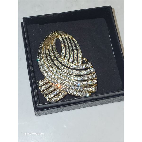 Signed Vintage Butler Crystal Goldtone Brooch