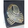 Image 2 : Signed Vintage Butler Crystal Goldtone Brooch