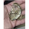 Image 5 : Signed Vintage Butler Crystal Goldtone Brooch