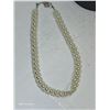 Image 2 : Vintage Signed Avon Simulated Pearl 3 Row Collar Necklace