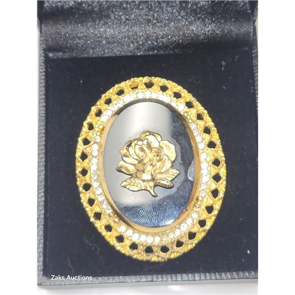 Vintage Signed Celebrity NY Black Glass Rose Cameo Brooch