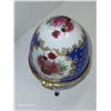 Image 3 : Flower Porcelain Egg Trinket Box with Gold Accent