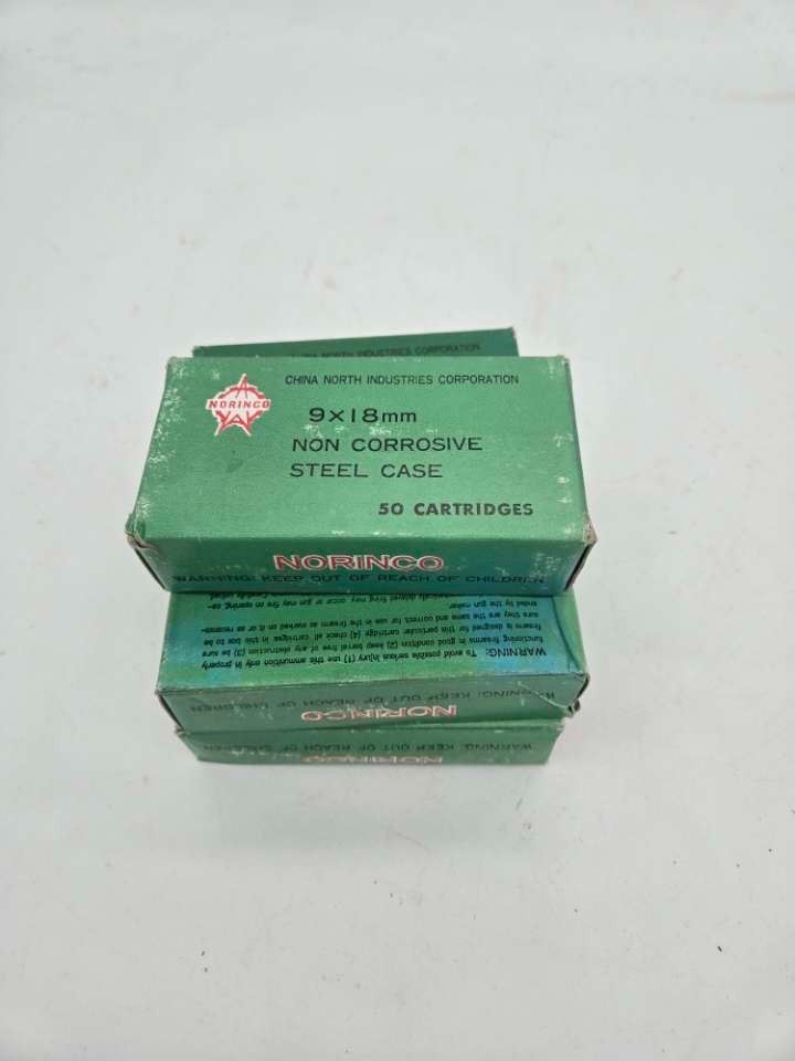 Triangle 9x18 5 boxes of 9x18